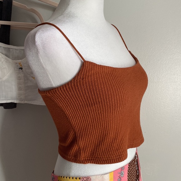 Collection SHEIN - PacSun Basics - Out From Under - Ladies Summer Crop Top Tanks - Picture 12 of 14